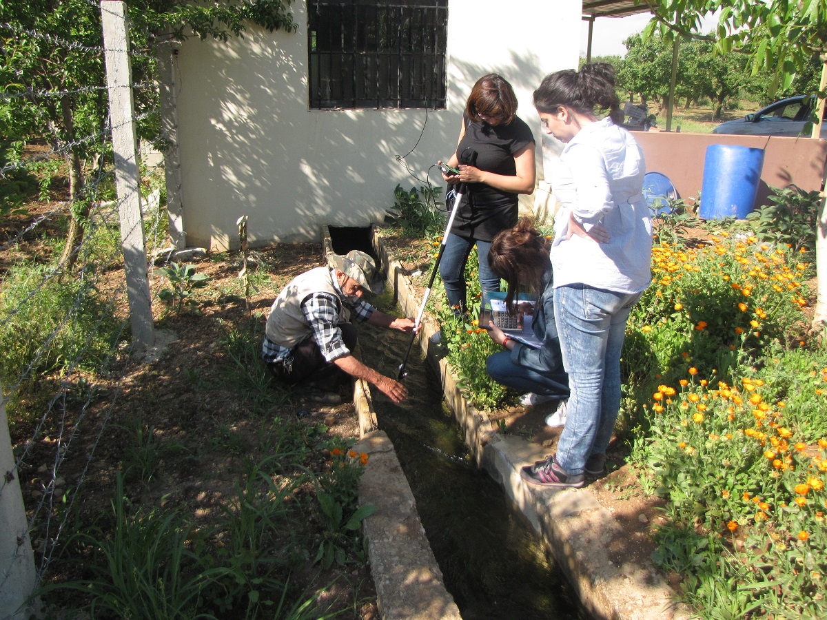 Anjar success story- water flow measurement with team in Anjar