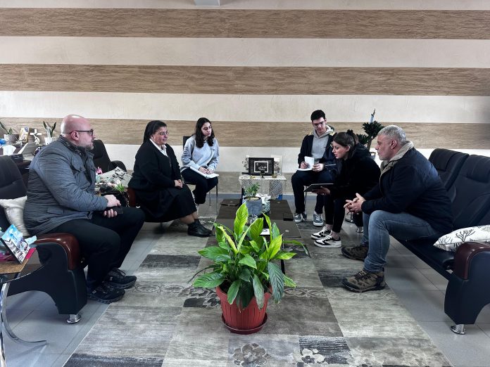 Anti-Poaching Unit Engages with Antonine School – Zahle 2